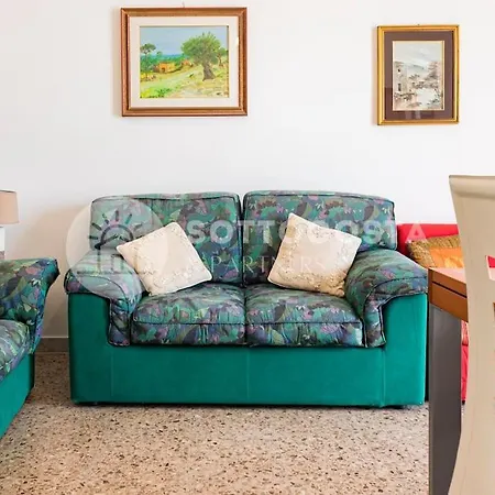 Rosa's Flat - Сан-Фока