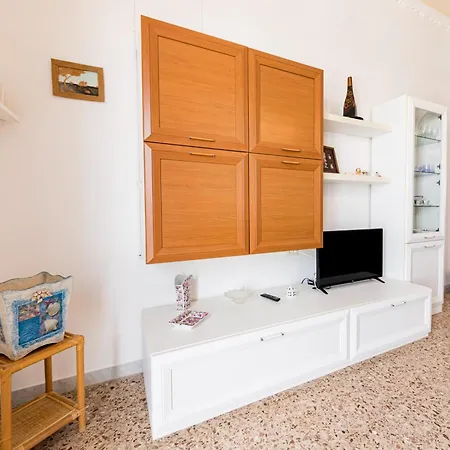 Daire Rosa's Flat - San Foca